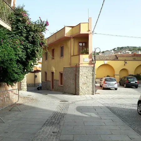 La Casa Rosada Arbus